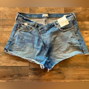 NWT Abercrombie Denim Shorts